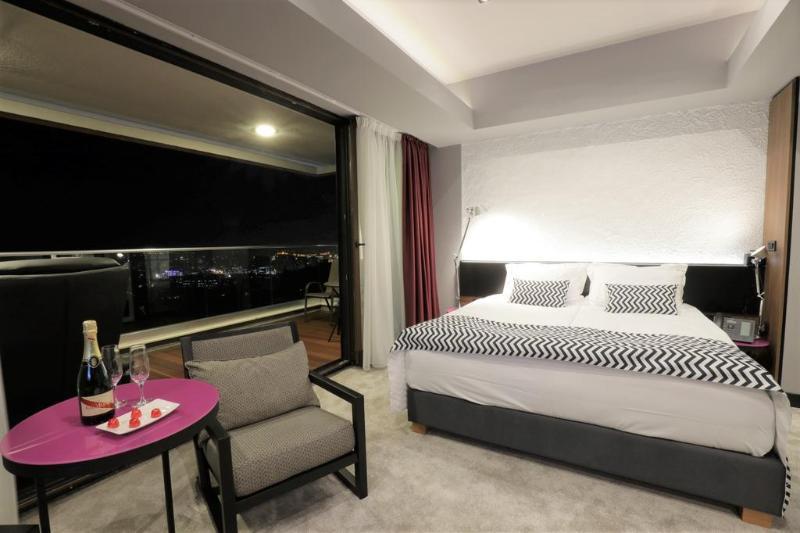 Hotel Panoramika Design & Spa سكوبجي المظهر الخارجي الصورة